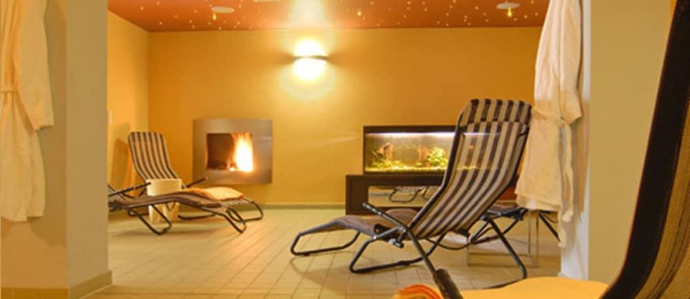 Dämeritzseehotel 4*